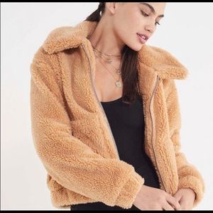 ✨ Teddy Coat ✨ Urban Outfitters Women’s Teddy Coat